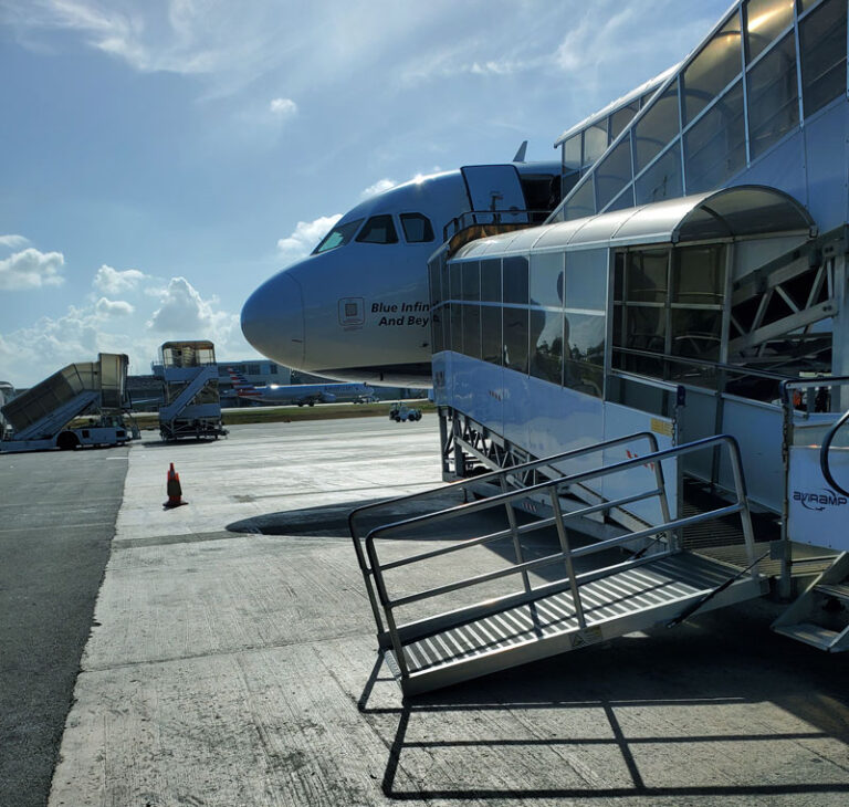 Top Features of the Restyled JetBlue Airbus A320 Passport by Design